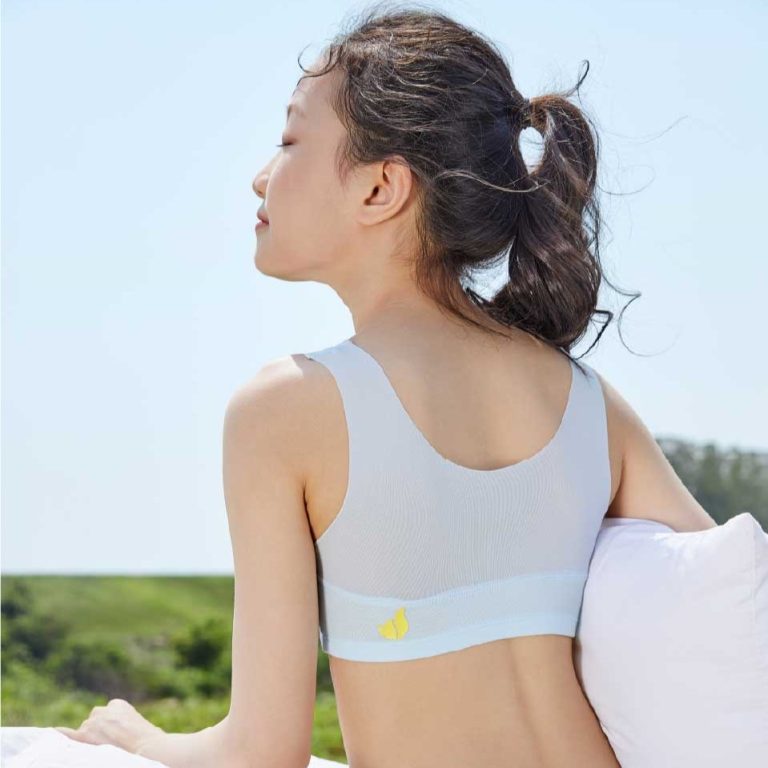 First Bra: Perfect Bras for 10-11 Year Old Girl to Wear